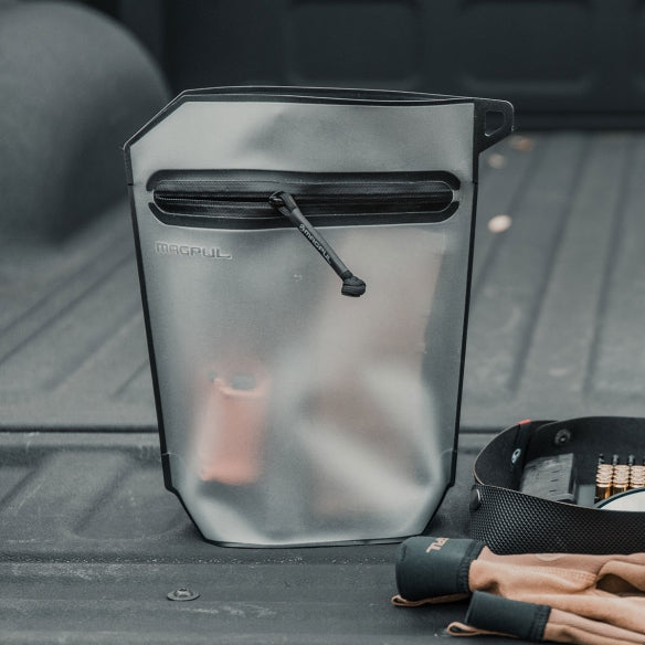The Grey Arc Magpul DAKA Volume Pouch 3L, lifestyle shot